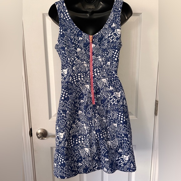 Lilly Pulitzer for target blue and white dress - Picture 2 of 4